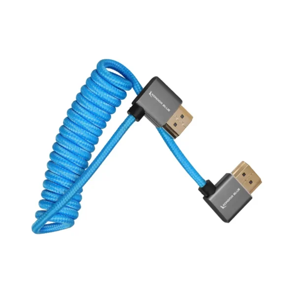 Cable HDMI Kondor Blue azul conectado a un monitor de campo y una cámara
