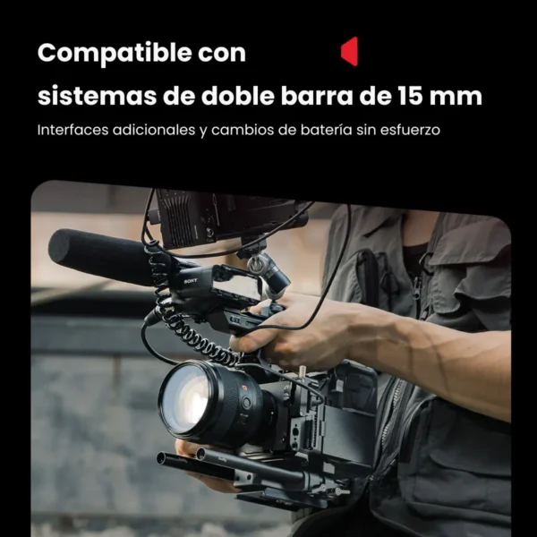 SmallRig 5315 plegado en formato compacto para transporte en mochila