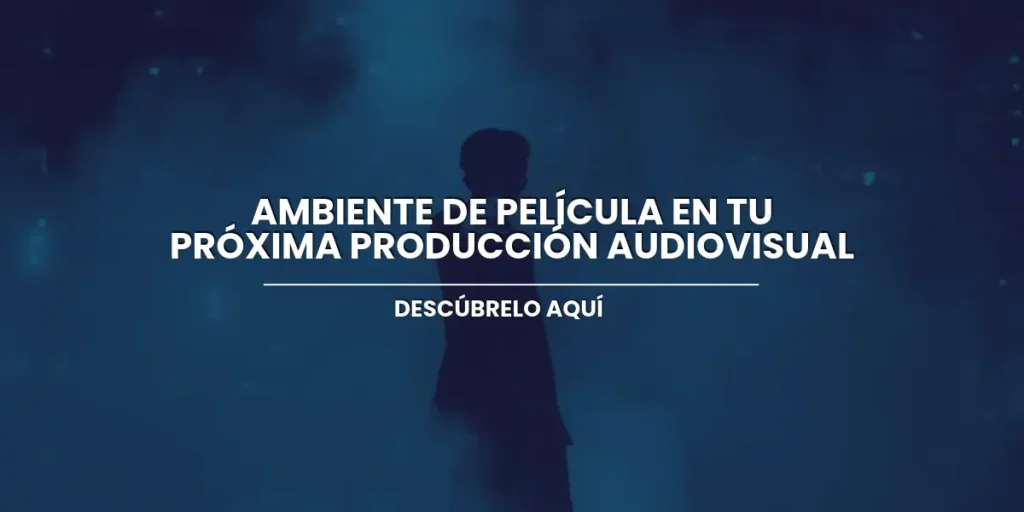 Set de filmación con atmósfera cinematográfica usando niebla y luz de color