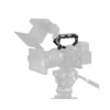 SmallRig 5661 montado en jaula de cámara mirrorless listo para grabar